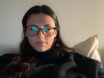 girl cam masturbation with greasybangs