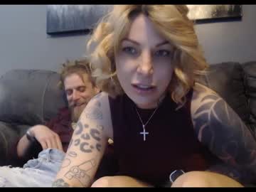couple cam masturbation with kiki_kumings2