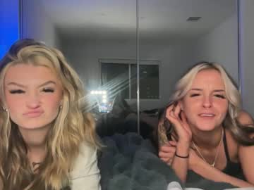 girl cam masturbation with arielxclarice