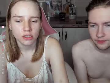 couple cam masturbation with skip_london