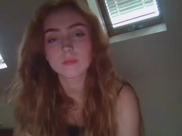 girl cam masturbation with blondered_head