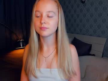 girl cam masturbation with nicolavanderbie