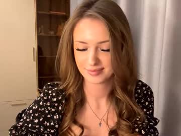 girl cam masturbation with vyxora_moon