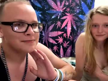 couple cam masturbation with lilredandash