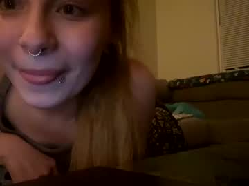 girl cam masturbation with klevans23