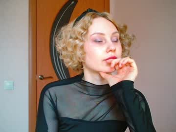 girl cam masturbation with emiliya_blond