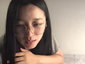 girl cam masturbation with coco_vivian