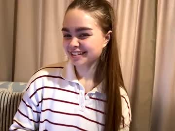 girl cam masturbation with lucy_sonyaaa