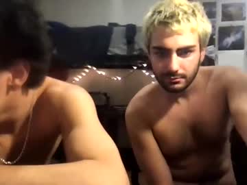 couple cam masturbation with tworoommates