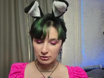girl cam masturbation with wrishing_snake