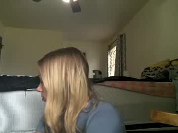 couple cam masturbation with chloe_damian