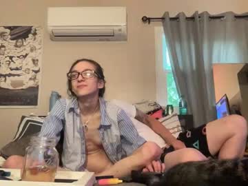 couple cam masturbation with barelylegalbabygurl