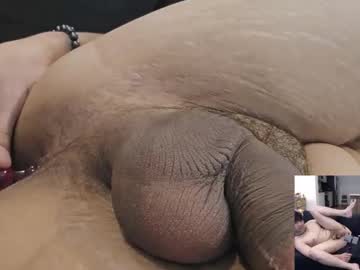couple cam masturbation with theslutcouple98