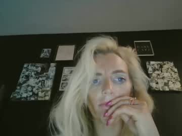 girl cam masturbation with savanahx