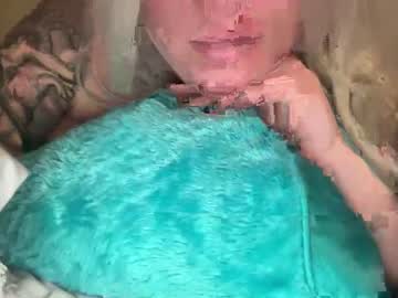 girl cam masturbation with desertblondie