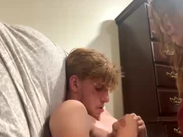 couple cam masturbation with zekeee420