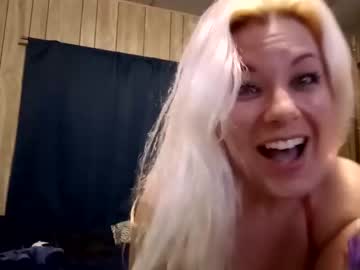 girl cam masturbation with friskey_locket