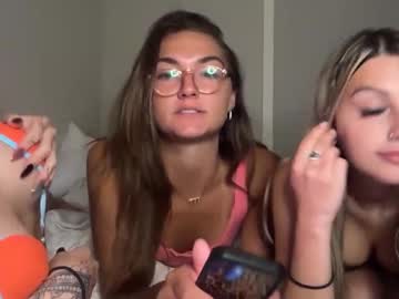 girl cam masturbation with allieraee