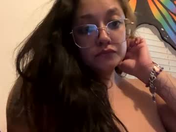 girl cam masturbation with lunanights_