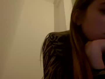 girl cam masturbation with lilfrooti0