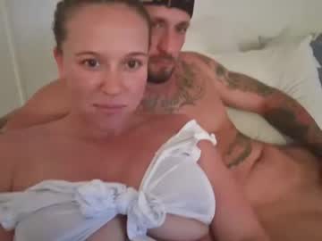 couple cam masturbation with up4wateva22