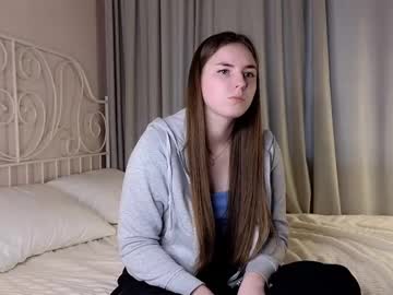 girl cam masturbation with on_the_soft_pillow