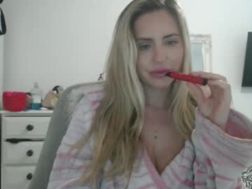 girl cam masturbation with foxeyroxeyxoxx