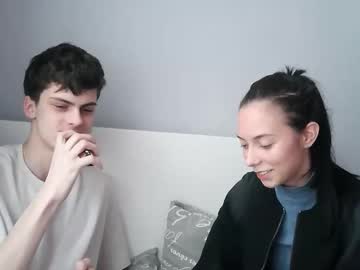 couple cam masturbation with valesios