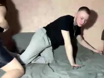 couple cam masturbation with sweetsexycouple_