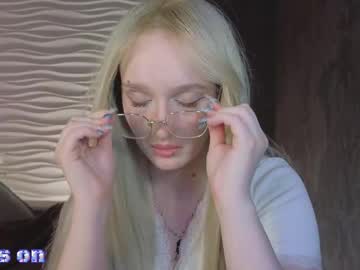 girl cam masturbation with snowflakeskitty