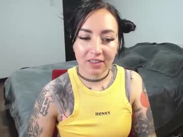 girl cam masturbation with throwup_xjey