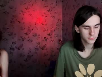 couple cam masturbation with urbankai_