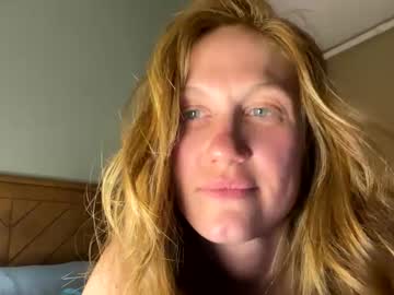 girl cam masturbation with petalingpussy