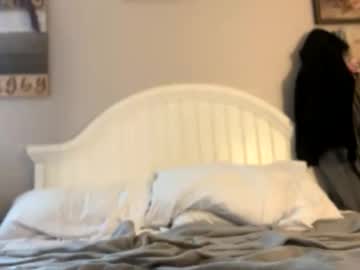 couple cam masturbation with mona19192