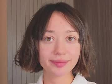 girl cam masturbation with saintlouren