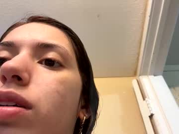 girl cam masturbation with bambii_petite