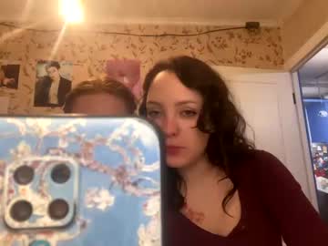 couple cam masturbation with greedbiiitchs
