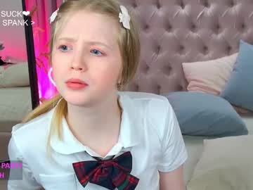 girl cam masturbation with lilianhoward