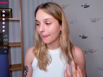 girl cam masturbation with top_sees